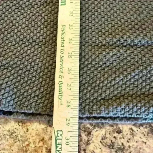 Sadie And Sage Oversized Sweater Army Green. Size M/L. EUC - Picture 9 of 10